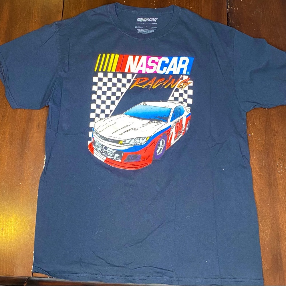 NWT NASCAR RACING CARS BLACK T-SHIRT CHECKERED FLAG MENS LARGE CHEVY CAR #94